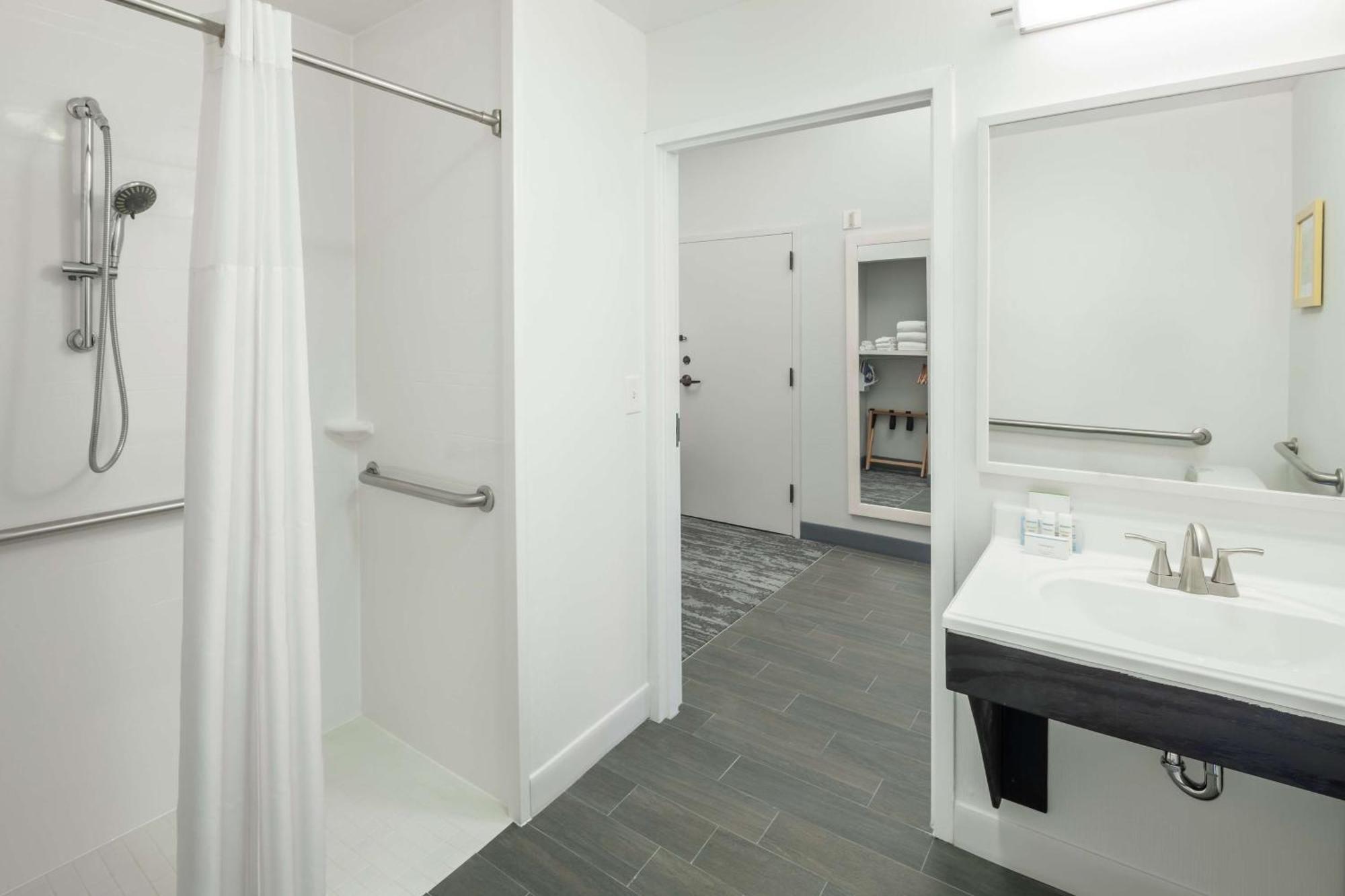 Hampton Inn Austin Nw Near The Domain Екстериор снимка