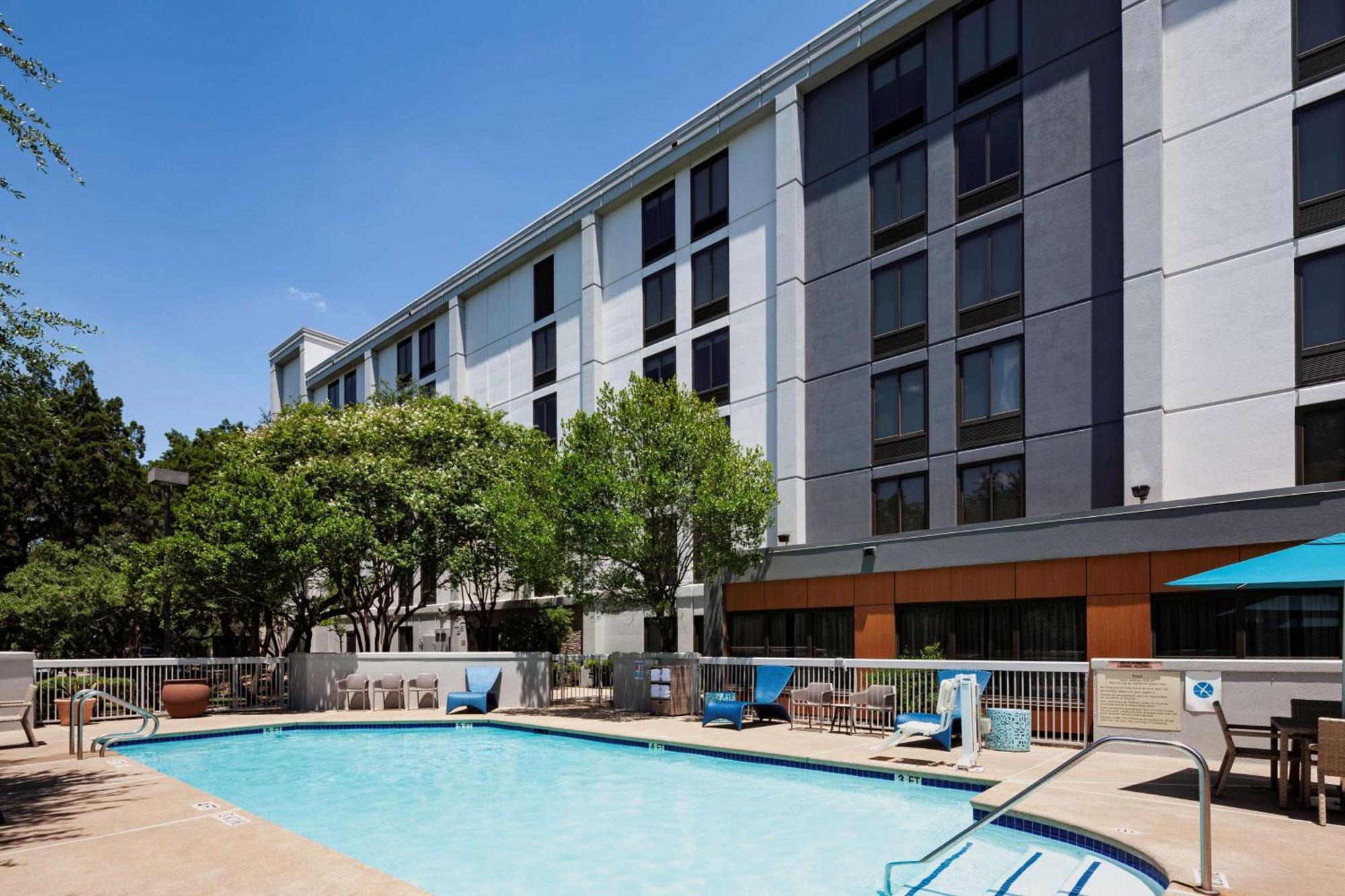 Hampton Inn Austin Nw Near The Domain Екстериор снимка